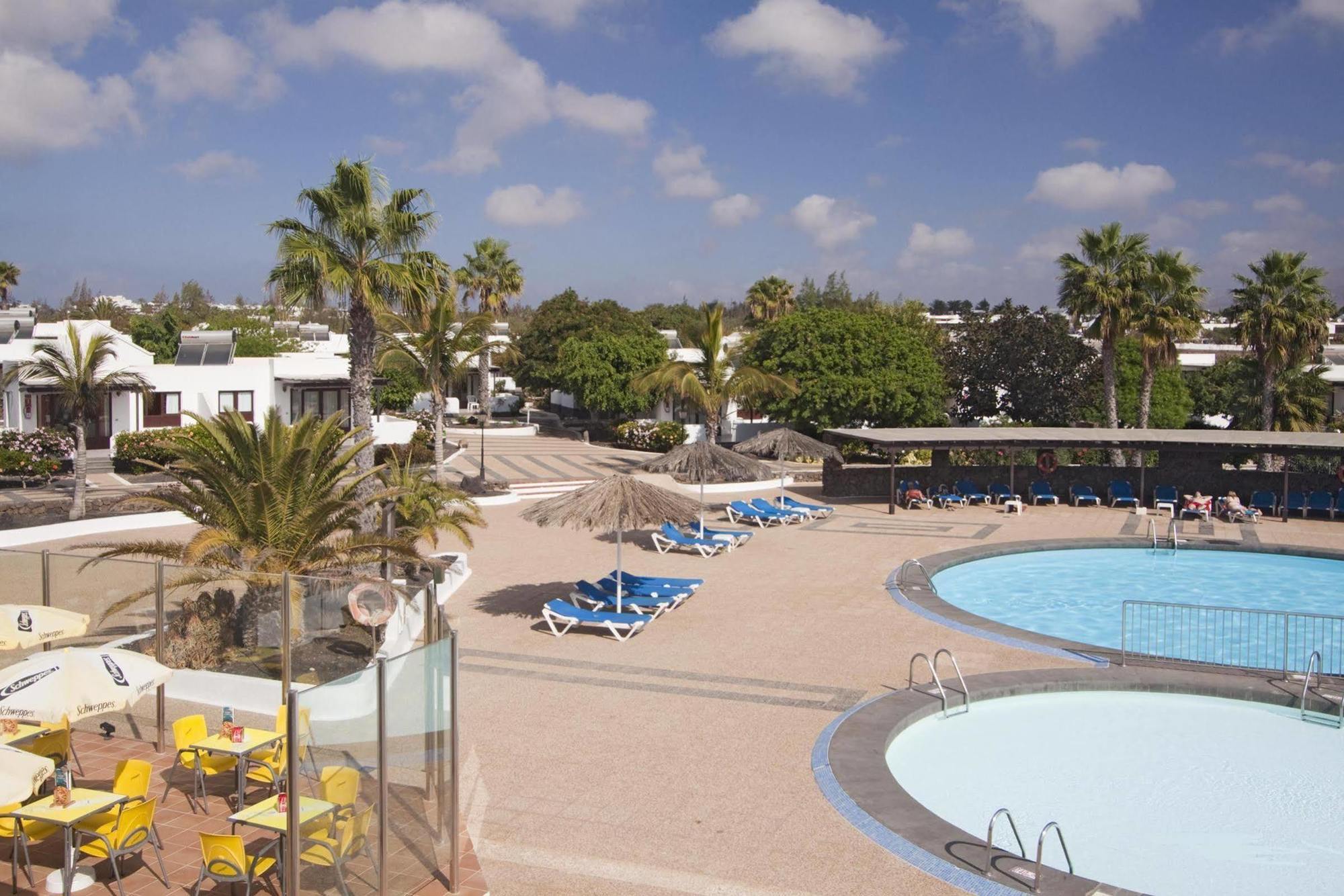 Playa Limones Bungalows Playa Blanca  Exterior photo